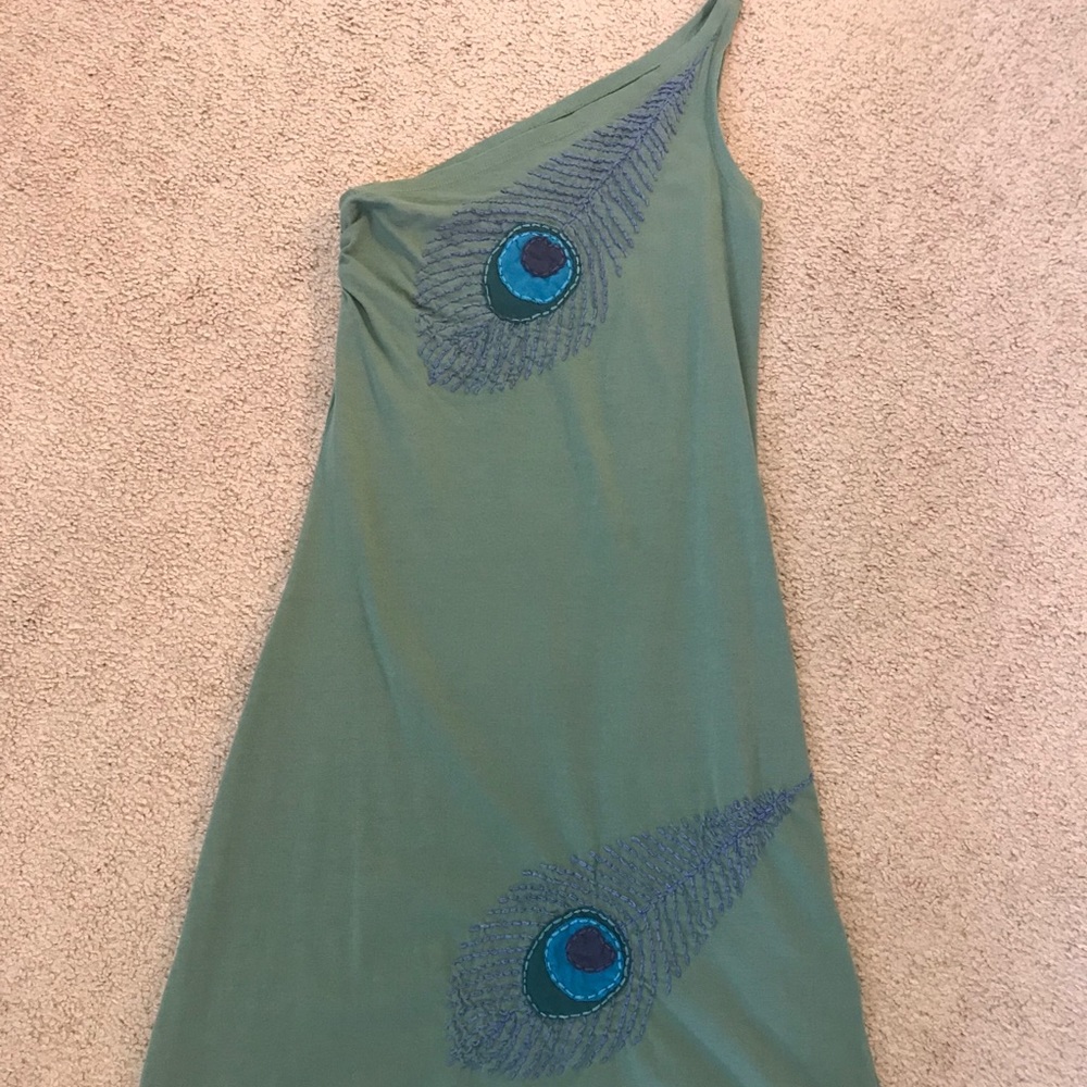 Like New Synergy Peacock One shoulder strap dress